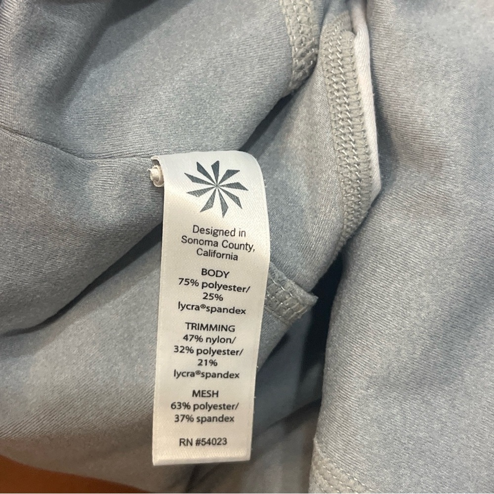 Athleta Leggings Nomad Salutations Cropped Mid Rise Bohemian Gray Size Medium - Picture 8 of 9